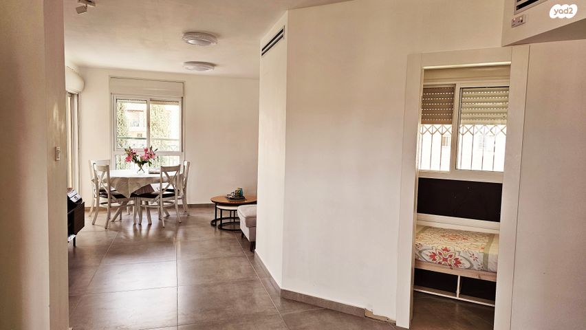 דירה, מודיעין מכבים רעות