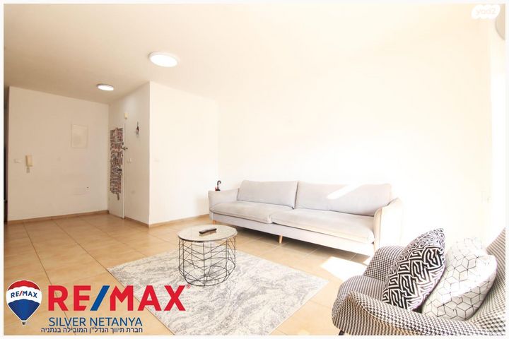 דירה, קרית השרון, נתניה