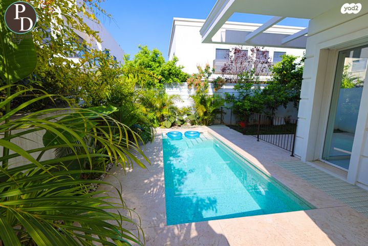 דו משפחתי, כפר יונה