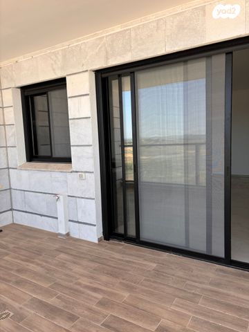 דירה, נאות שקמה, שדרות