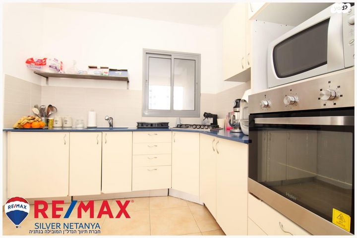 דירה, קרית השרון, נתניה