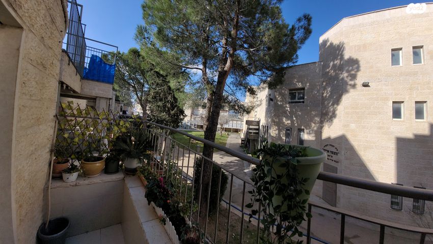 דירה, אהרון אשכולי, ירושלים