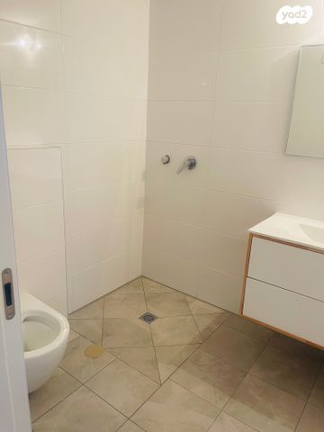 דירה, דרך לוי אשכול, קיראון, קרית אונו