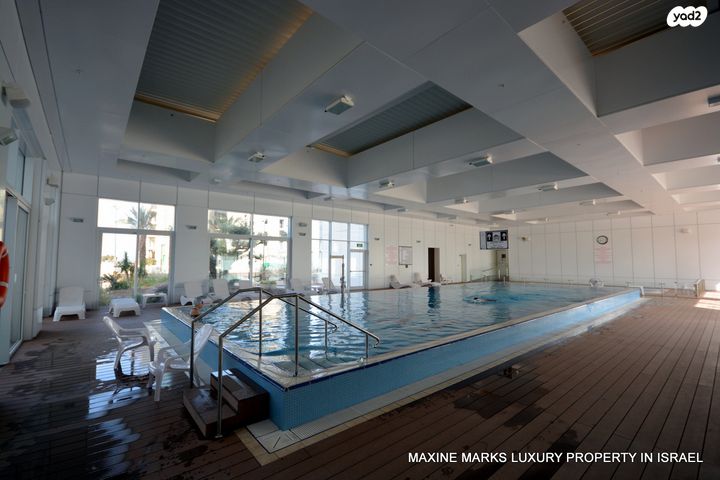 דירה, אהוד מנור, נתניה