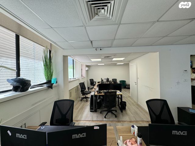 משרדים, הרקון 6, רמת גן