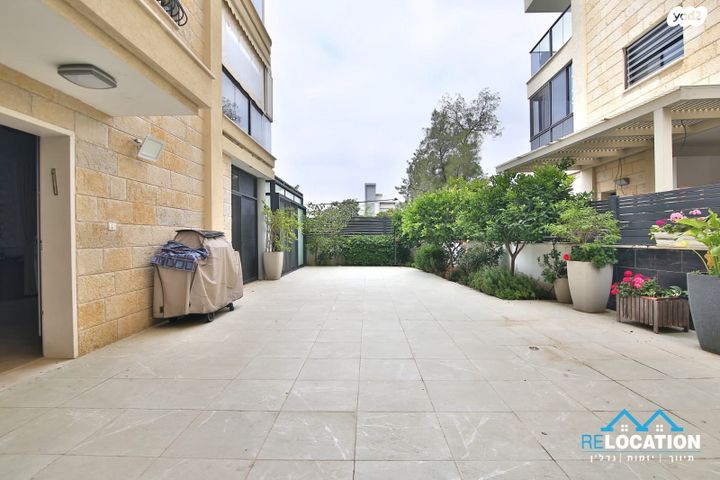 דירת גן, מקור ברוך, מרכז העיר, קרית אתא