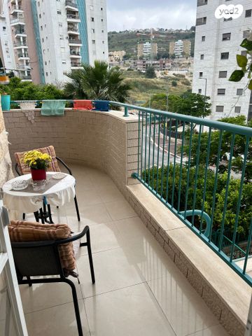 דירה, כליל החורש, נצרת עילית / נוף הגליל