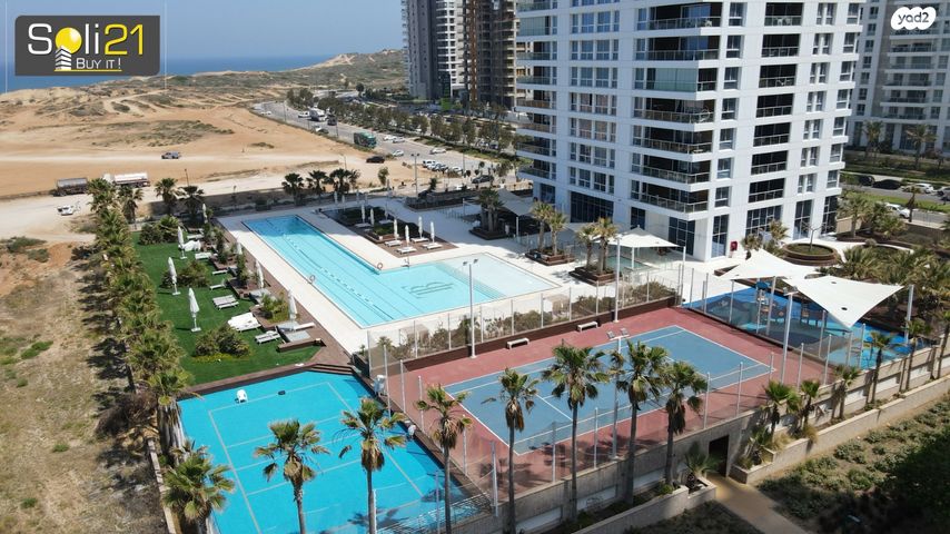 גג/ פנטהאוז