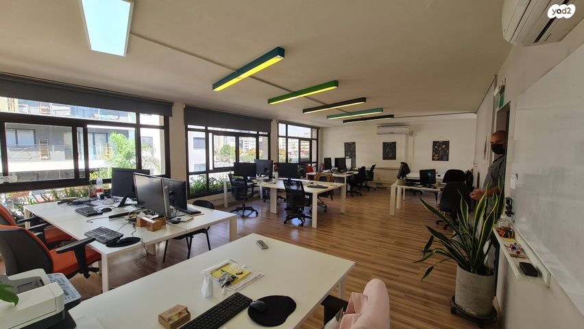 משרדים, יוסף קארו, מונטיפיורי, הרכבת, תל אביב יפו