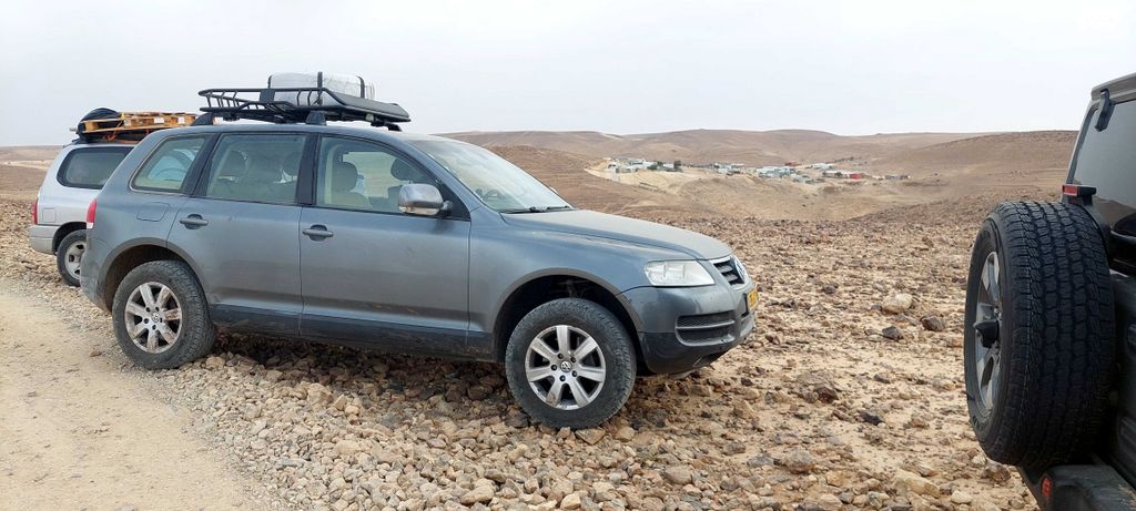 מודעת רכב פולקסווגן טוארג