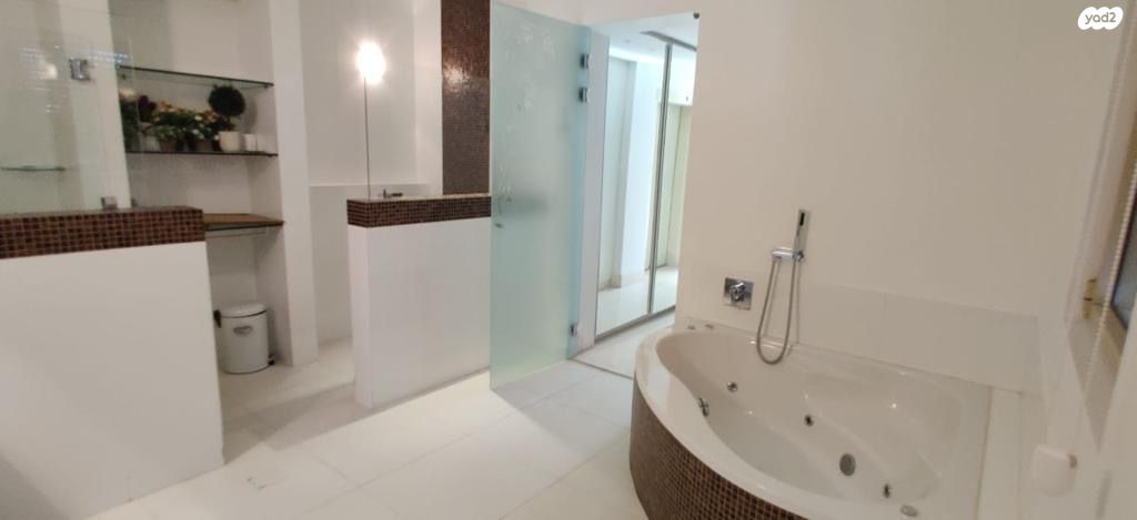 בית פרטי/ קוטג', דוד המלך 109, הרצליה פיתוח, הרצליה