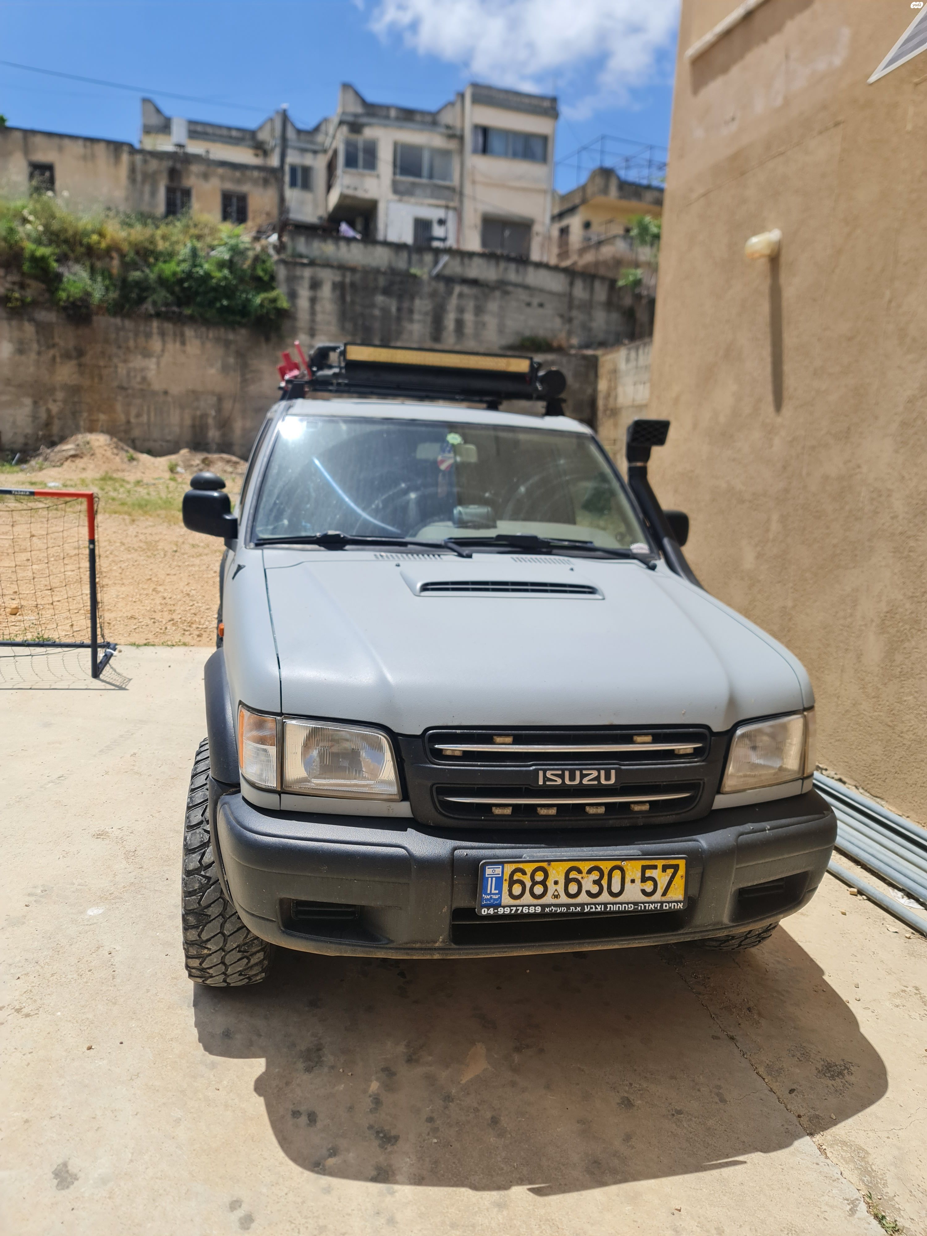 מודעת רכב איסוזו טרופר