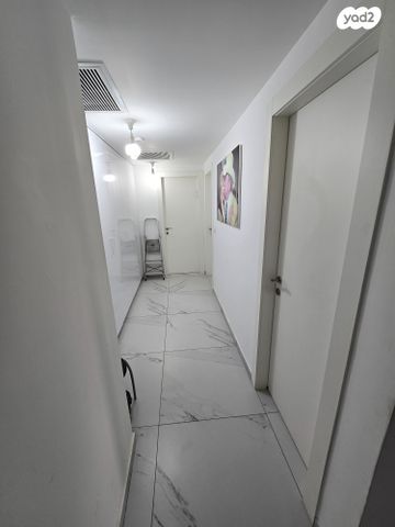 דירה, יואב, רמת גן