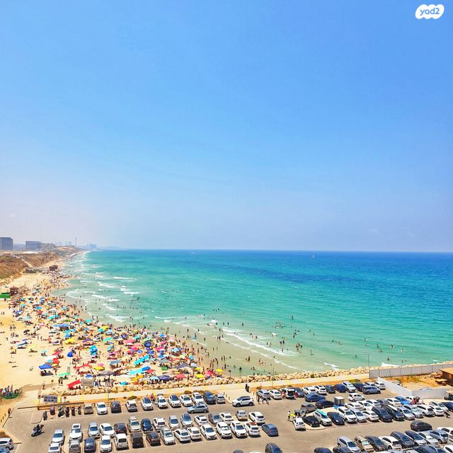 דירה, הרצליה