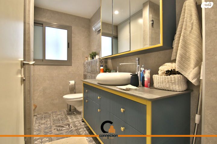 גג/ פנטהאוז, יקינטון, קרית ביאליק