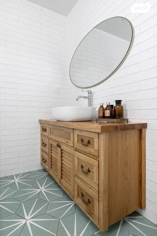 גג/ פנטהאוז, שייקה אופיר, כפר יונה