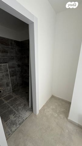 דיור מוגן, גולומב, קרית היובל, ירושלים