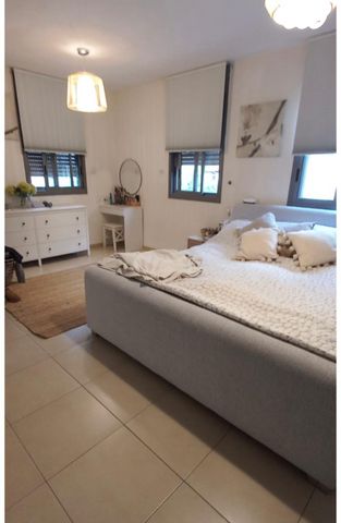 גני צהלה, רמות צהלה