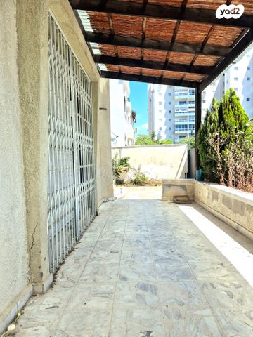 בית פרטי/ קוטג', הרקפת, אשדוד