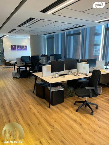 משרדים, דרך ששת הימים, בני ברק