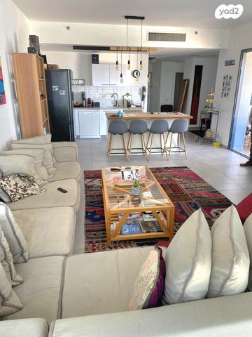 דירה, אריאל שרון 4, סיטי, גבעתיים