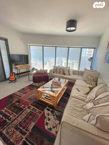 דירה, אריאל שרון 4, סיטי, גבעתיים