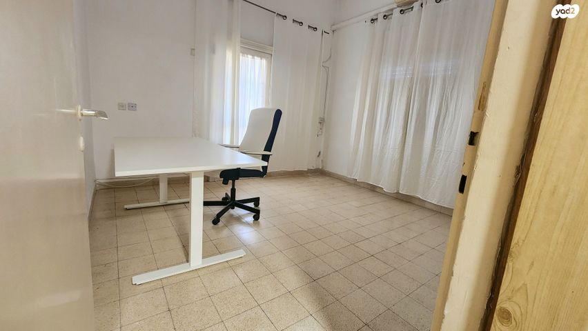 דירת גן, אוהל יעקב, טבריה