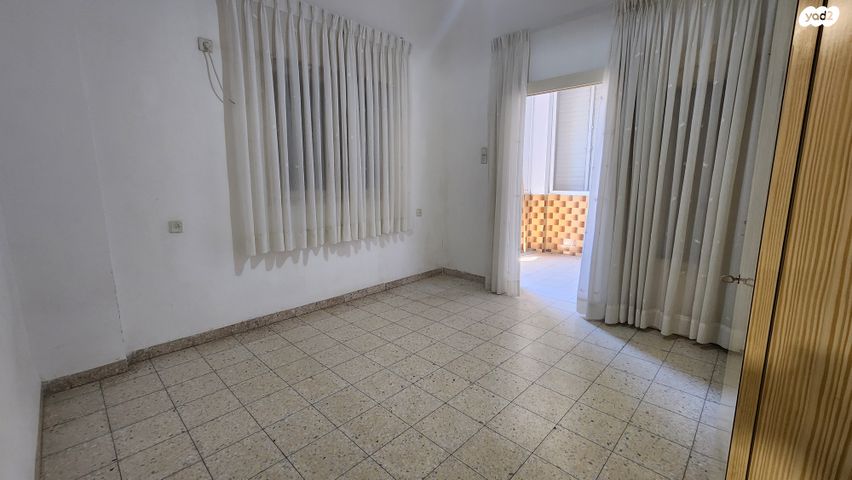 דירת גן, אוהל יעקב, טבריה