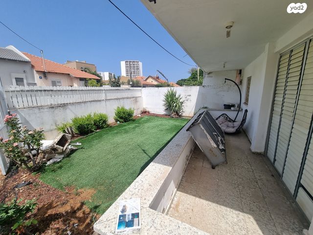 דו משפחתי, הכלנית, נתניה