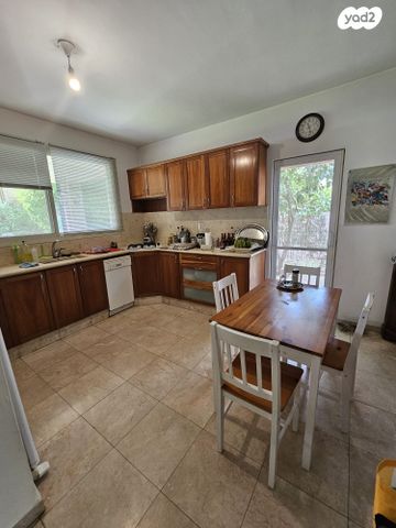 בית פרטי/ קוטג', כליל החורש, קדימה צורן