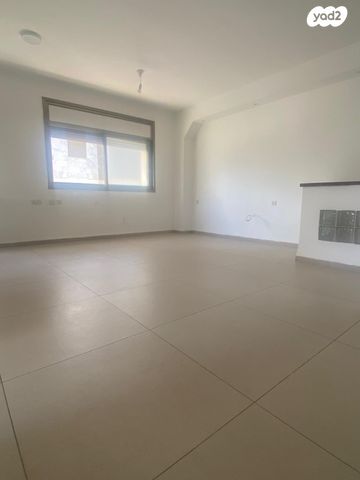 דירה, ז'בוטינסקי, עיר, מרכז העיר, נהריה