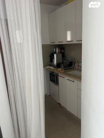 משרדים, סוקולוב, חולון