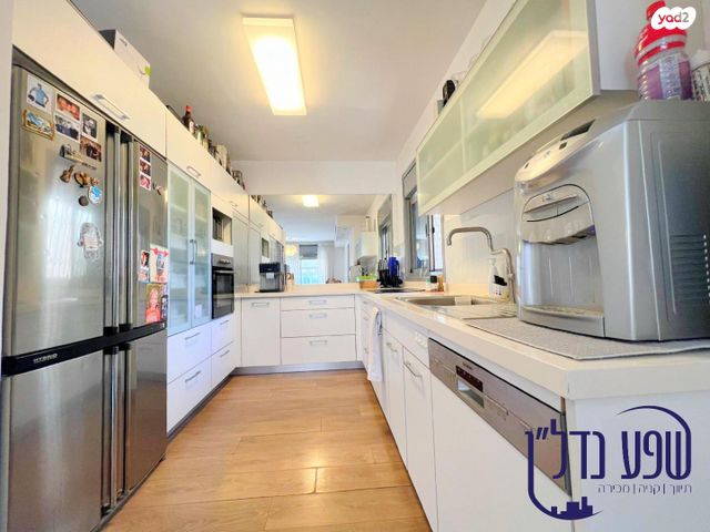 דירה, נחמיה תמרי, חולון