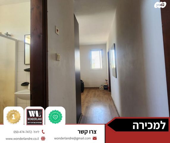 גג/ פנטהאוז, הכבאים, נווה יהושע, ערמונים, רמת גן