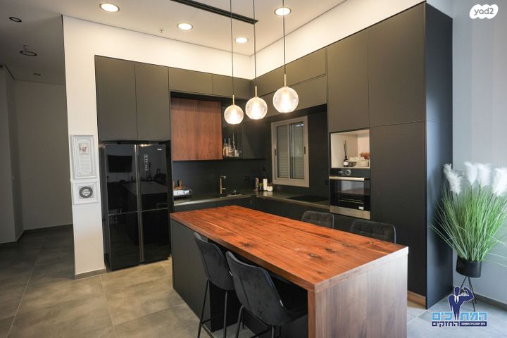 גג/ פנטהאוז