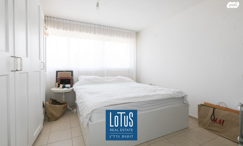 דירה, הרצליה