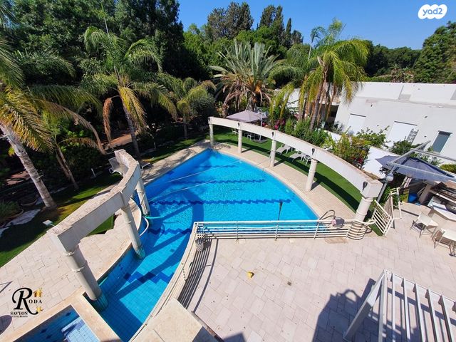 בית פרטי/ קוטג', סביון