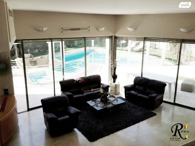 בית פרטי/ קוטג', סביון