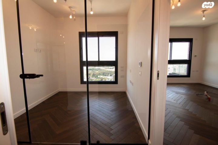 גג/ פנטהאוז, האשל, רמת גן