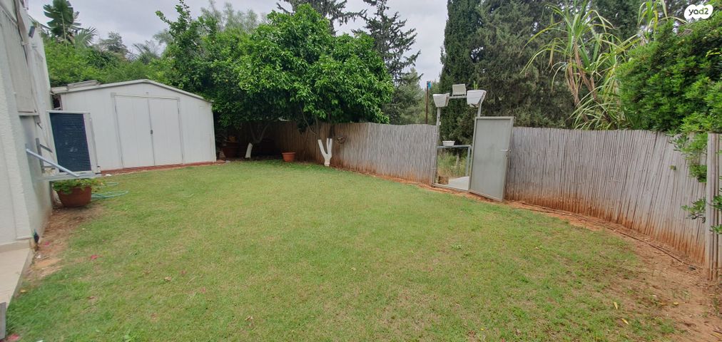 דירת גן, ה' באייר 86, ראש העין