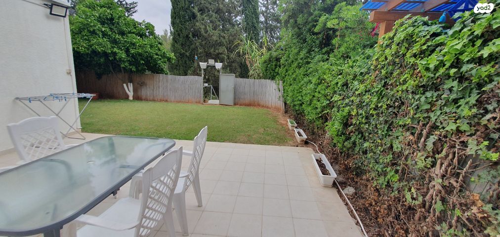 דירת גן, ה' באייר 86, ראש העין