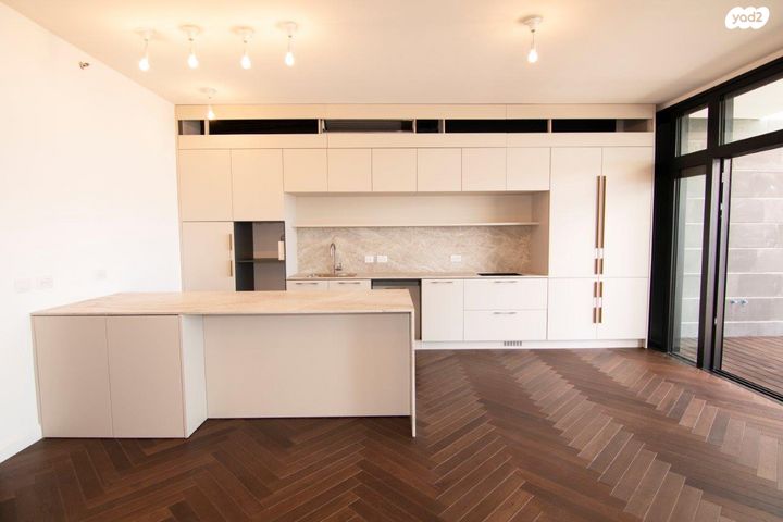 גג/ פנטהאוז, האשל, רמת גן