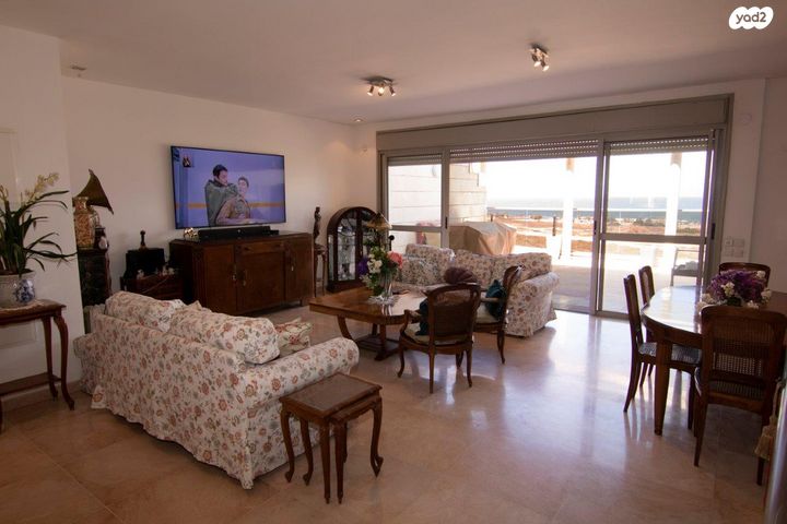 גג/ פנטהאוז, תל אביב יפו