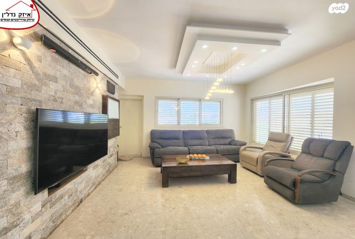 גג/ פנטהאוז, הכרם, המרכז השקט / מרכז העיר, פתח תקווה