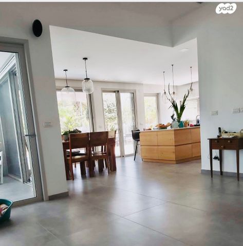 בית פרטי/ קוטג', המעוף, קיסריה