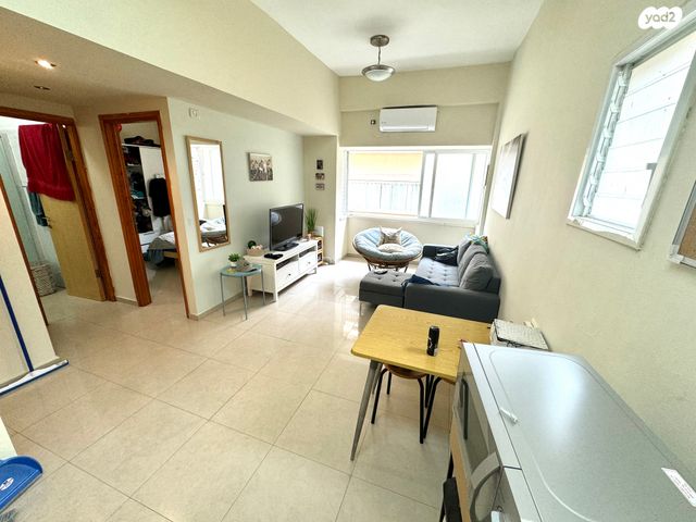 דירה, אבן גבירול 40, תל אביב יפו