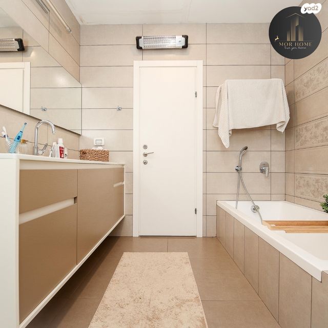 בית פרטי/ קוטג', מרכז כרכור, פרדס חנה כרכור