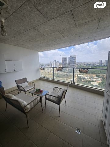 דירה, נווה יהושע, נווה יהושע, ערמונים, רמת גן