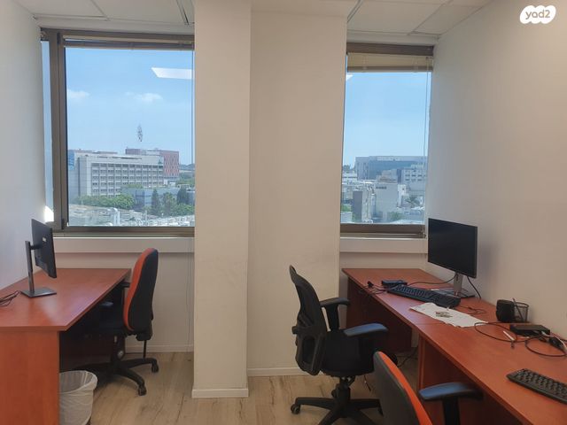 משרדים, נס ציונה