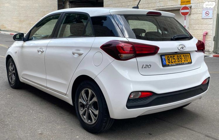 יונדאי i20